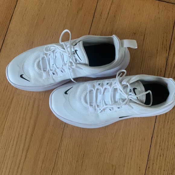 Nike Air Max-Gently Used - Picture 3 of 3